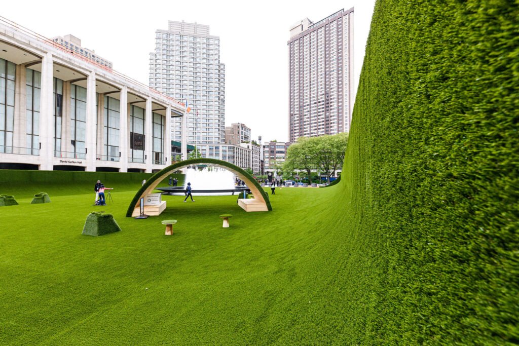 A hidden gem in New York City showcasing unique architecture and lush greenery