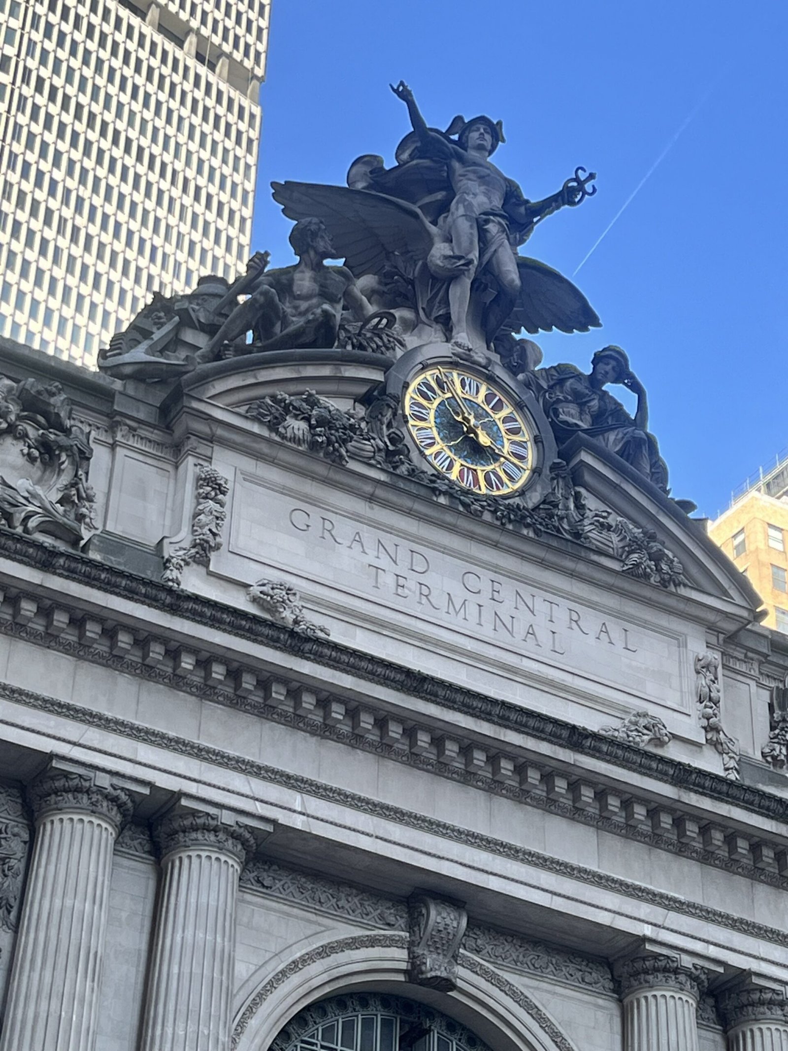 NYC Free Tour: A 2026 Industry Leader in Free Walking Tours of Midtown Manhattan